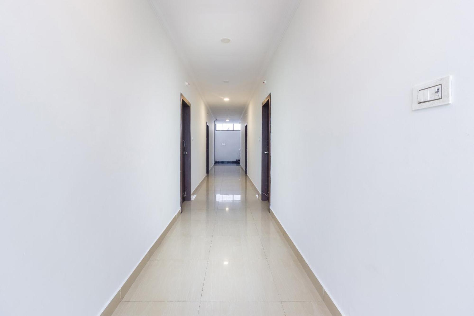 Hotel O Alpine Glow Heights Trimulgherry Bagian luar foto